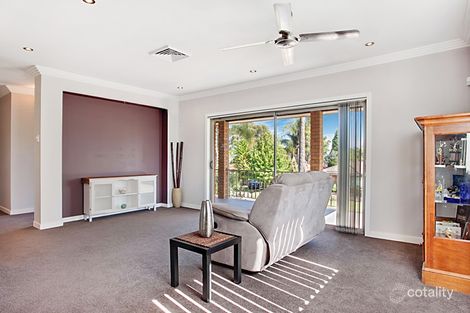 Property photo of 4 Tandara Avenue Bradbury NSW 2560