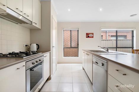 Property photo of 9 Echo Place Alfredton VIC 3350