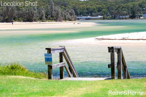 Property photo of 19 Highview Drive Dolphin Point NSW 2539