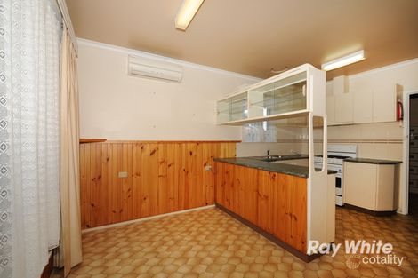 Property photo of 71 Armata Crescent Frankston North VIC 3200