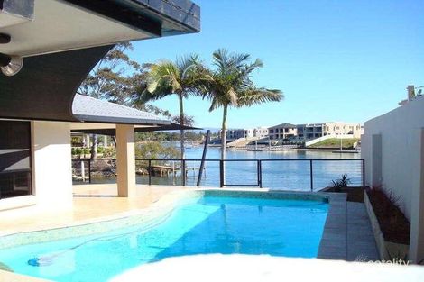 Property photo of 16 River Crescent Broadbeach Waters QLD 4218