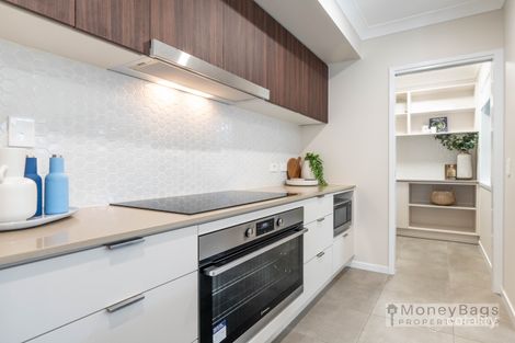 Property photo of 4 Riverside Esplanade Jimboomba QLD 4280