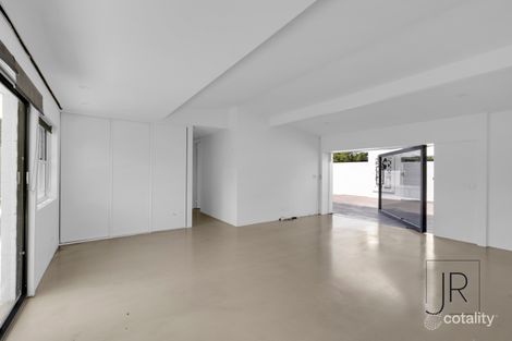 Property photo of 2 Naranga Avenue Broadbeach Waters QLD 4218