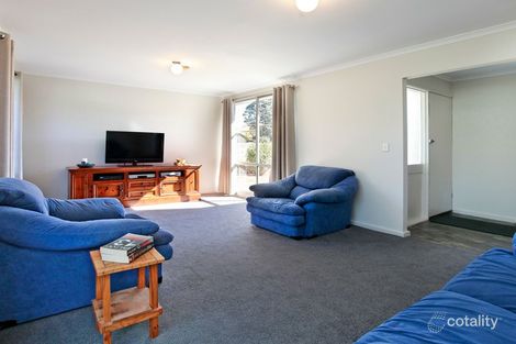 Property photo of 21 Anslow Street Woodend VIC 3442