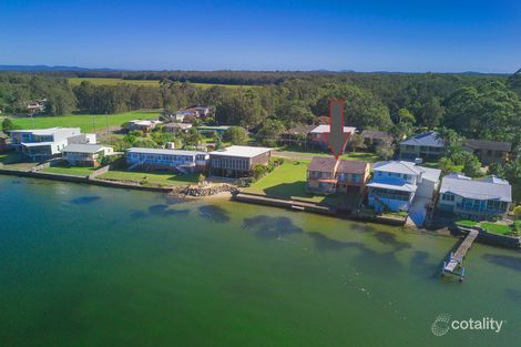 Property photo of 24 North Shore Drive North Shore NSW 2444