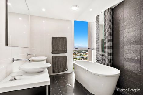 Property photo of 2501/11-13 Hill Parade Main Beach QLD 4217