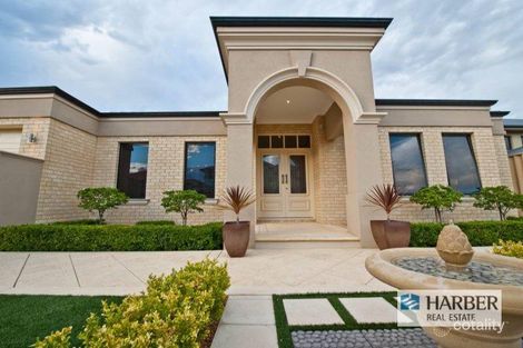 Property photo of 8 Perissa Road Iluka WA 6028