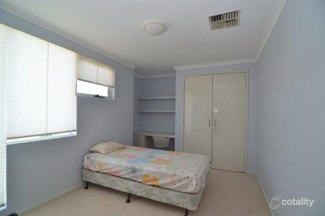 6 Myra Pl, Shelley, WA 6148