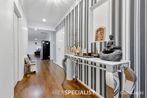 Property photo of 139 Central Parkway Cranbourne West VIC 3977