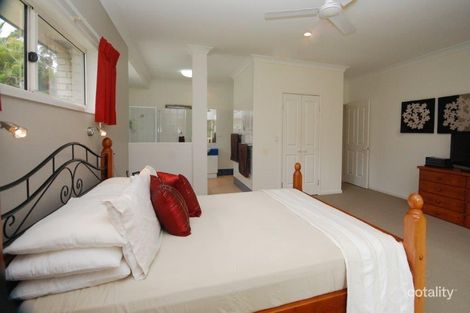 Property photo of 34 Kingsgate Drive Tinbeerwah QLD 4563