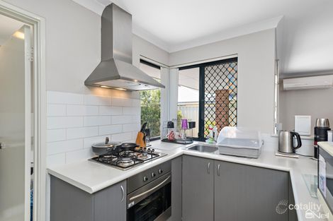 Property photo of 10/11 Hazlett Way Canning Vale WA 6155