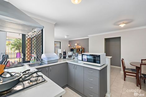 Property photo of 10/11 Hazlett Way Canning Vale WA 6155