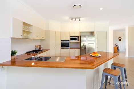 Property photo of 14 Sommerville Place Chermside West QLD 4032