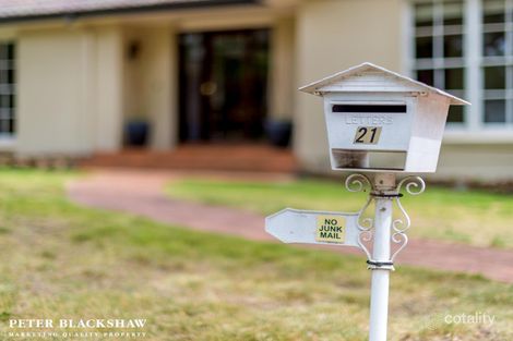 Property photo of 107 Caley Crescent Narrabundah ACT 2604