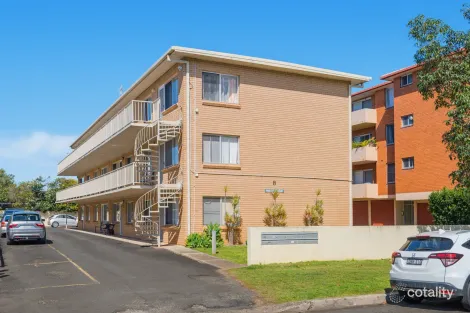 4/8 Waugh St, Port Macquarie, NSW 2444