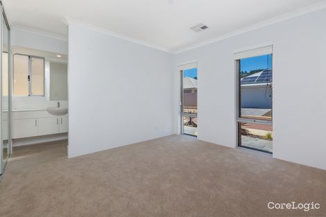 Property photo of 10 Vigneta Place Kelmscott WA 6111