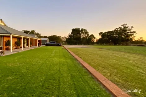 Property photo of 480 Hall Road Serpentine WA 6125