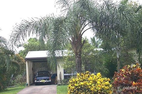 29 Beatrice St, Mooroobool, QLD 4870