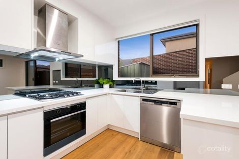Property photo of 1/12 Burns Avenue Clayton South VIC 3169