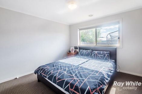 Property photo of 11 Stocks Drive Cranbourne West VIC 3977