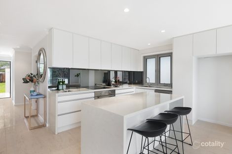 Property photo of 15 Southern Cross Way Allambie Heights NSW 2100