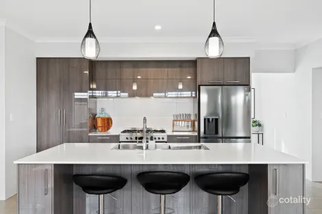 Property photo of 61 Headingley Link Meadow Springs WA 6210