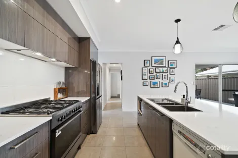 Property photo of 61 Headingley Link Meadow Springs WA 6210