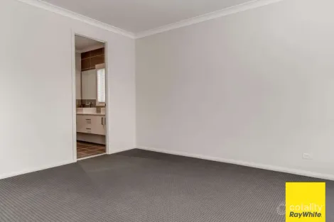 Property photo of 33 Armitage Drive Glendenning NSW 2761