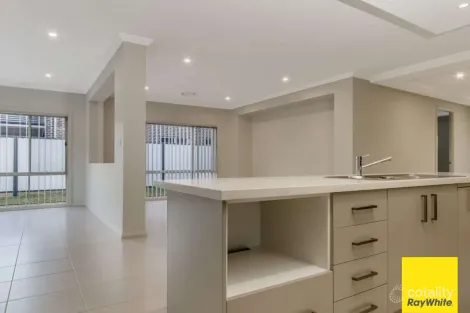 Property photo of 33 Armitage Drive Glendenning NSW 2761