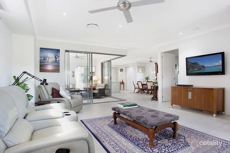 282/299 Napper Rd, Arundel, QLD 4214