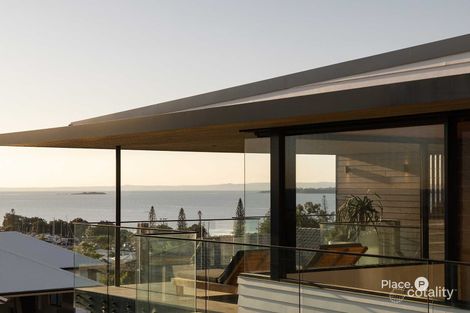 98 Oceana Tce, Manly, QLD 4179