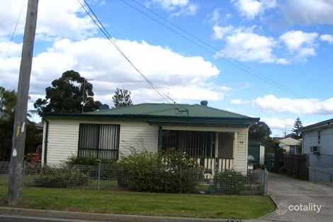 19 Graham St, Unanderra, NSW 2526