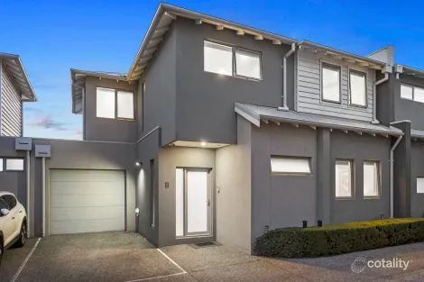 3/4 Percy St, Newport, VIC 3015