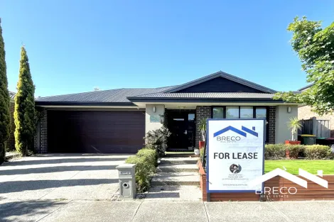 Property photo of 8 Trillium Boulevard Mickleham VIC 3064