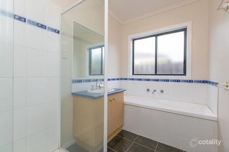 Property photo of 2 Veronica Drive Skye VIC 3977