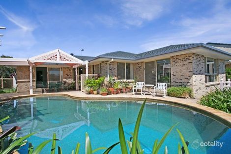 8 Cayman Dr, Clear Island Waters, QLD 4226