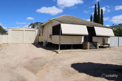 57 Endersbee St, Merredin, WA 6415