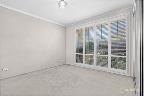 Property photo of 2 Mantalini Street Ambarvale NSW 2560