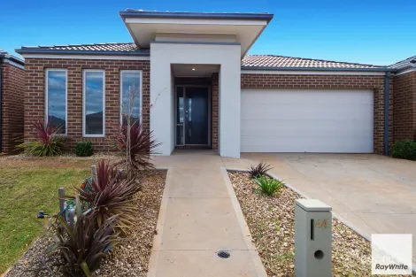 44 Toolern Waters Dr, Weir Views, VIC 3338