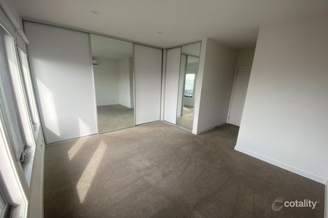 Property photo of 14/47 Waterhaven Boulevard Point Cook VIC 3030