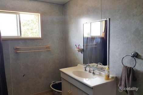 Property photo of 9 Blackbourn Street Granville QLD 4650