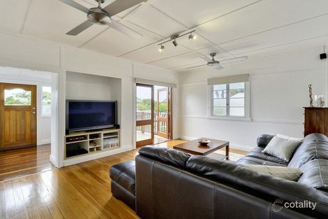 Property photo of 33 Haig Street Wynnum West QLD 4178