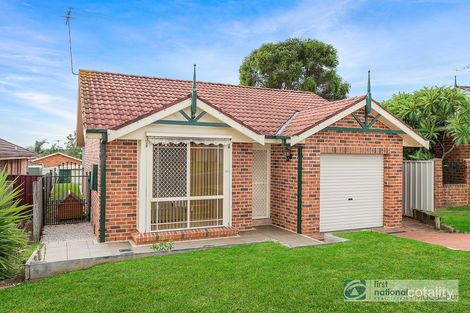 4 Harwood Pl, St Helens Park, NSW 2560