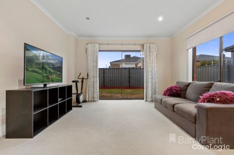 Property photo of 498 Grand Boulevard Craigieburn VIC 3064