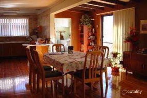 Property photo of 4 Lille Place Milperra NSW 2214