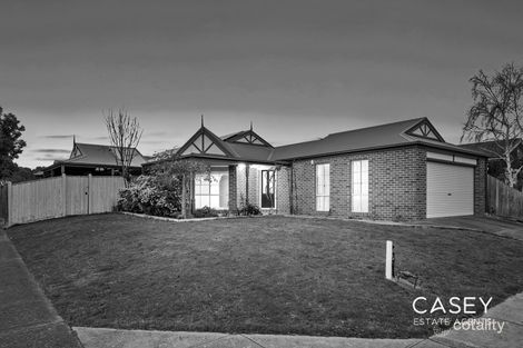 Property photo of 2 Bundoran Avenue Cranbourne VIC 3977