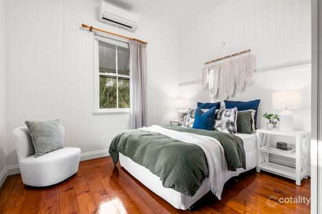 Property photo of 2 Henry Street Wynnum QLD 4178