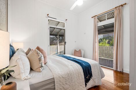 Property photo of 2 Henry Street Wynnum QLD 4178