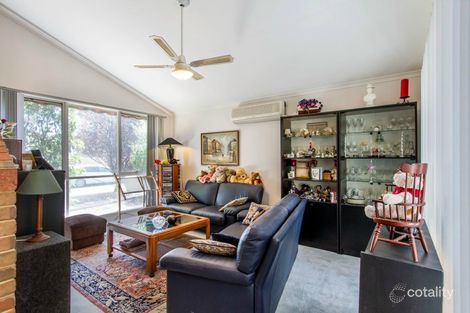 Property photo of 4 Treherne Court Carrum Downs VIC 3201
