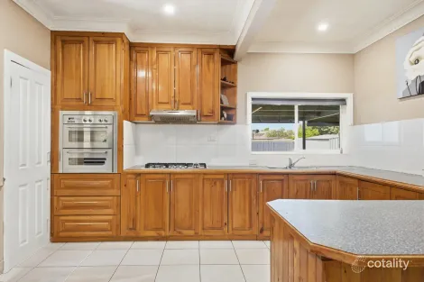 Property photo of 23 Gourlay Street Shepparton VIC 3630